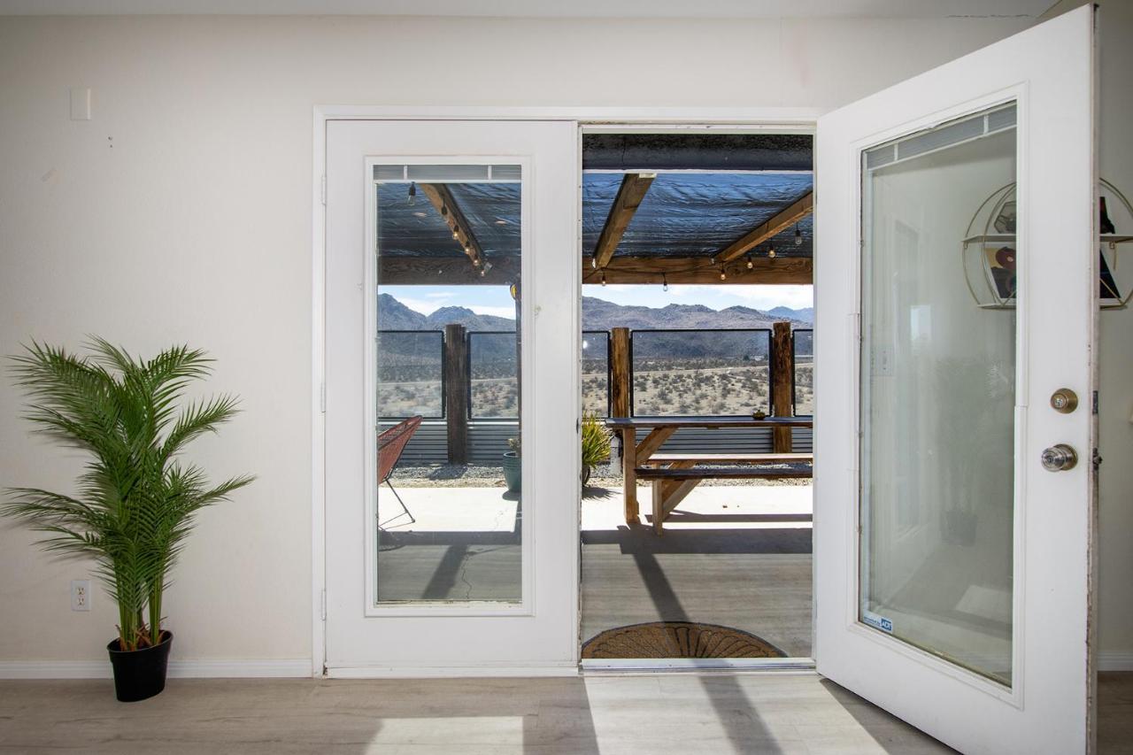 Sapphire Haven + Casita! Pool + + Movie Theatre + 10 Min To Monument! *