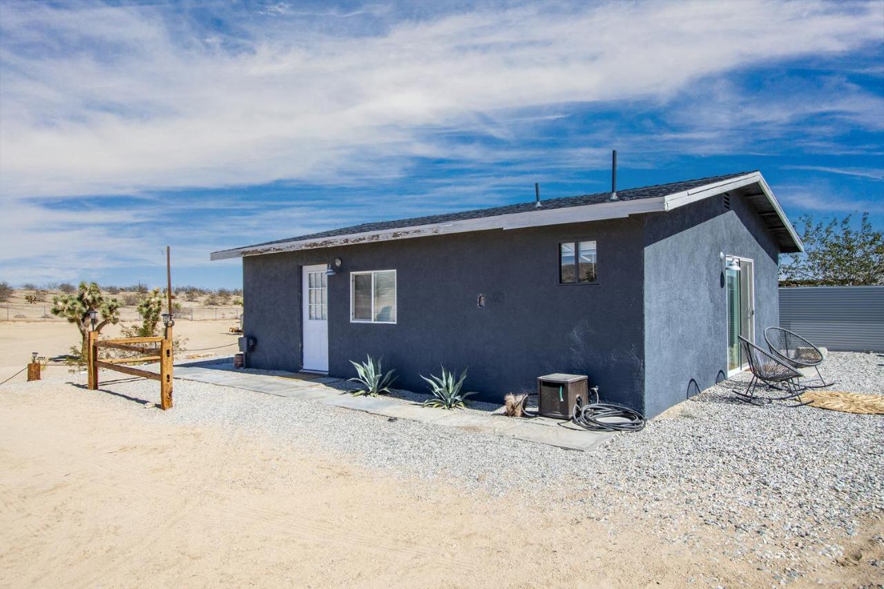 Sapphire Haven + Casita! Pool + + Movie Theatre + 10 Min To Monument! Holiday home